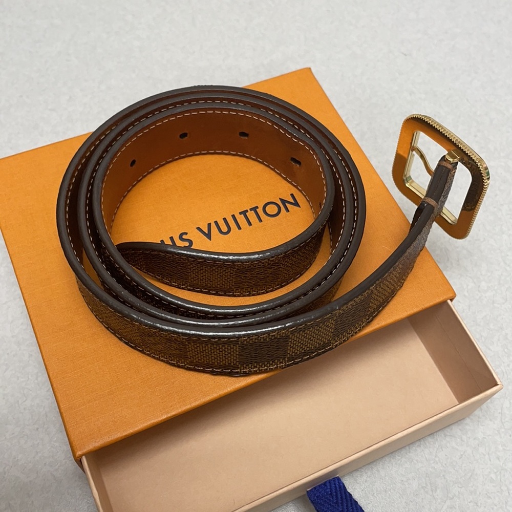 💥SALE💥Authentic Louis Vuitton Damier Belt - Picture 12 of 14